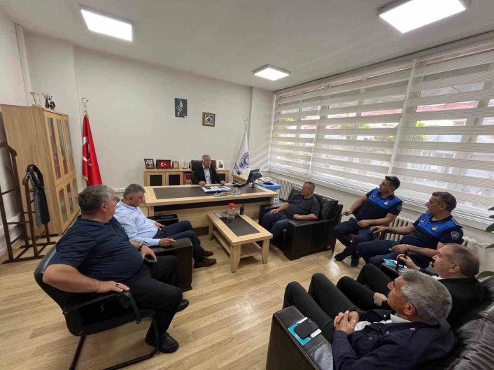 Büyükşehir Zabıtadan bayram için koordinasyon toplantısı
