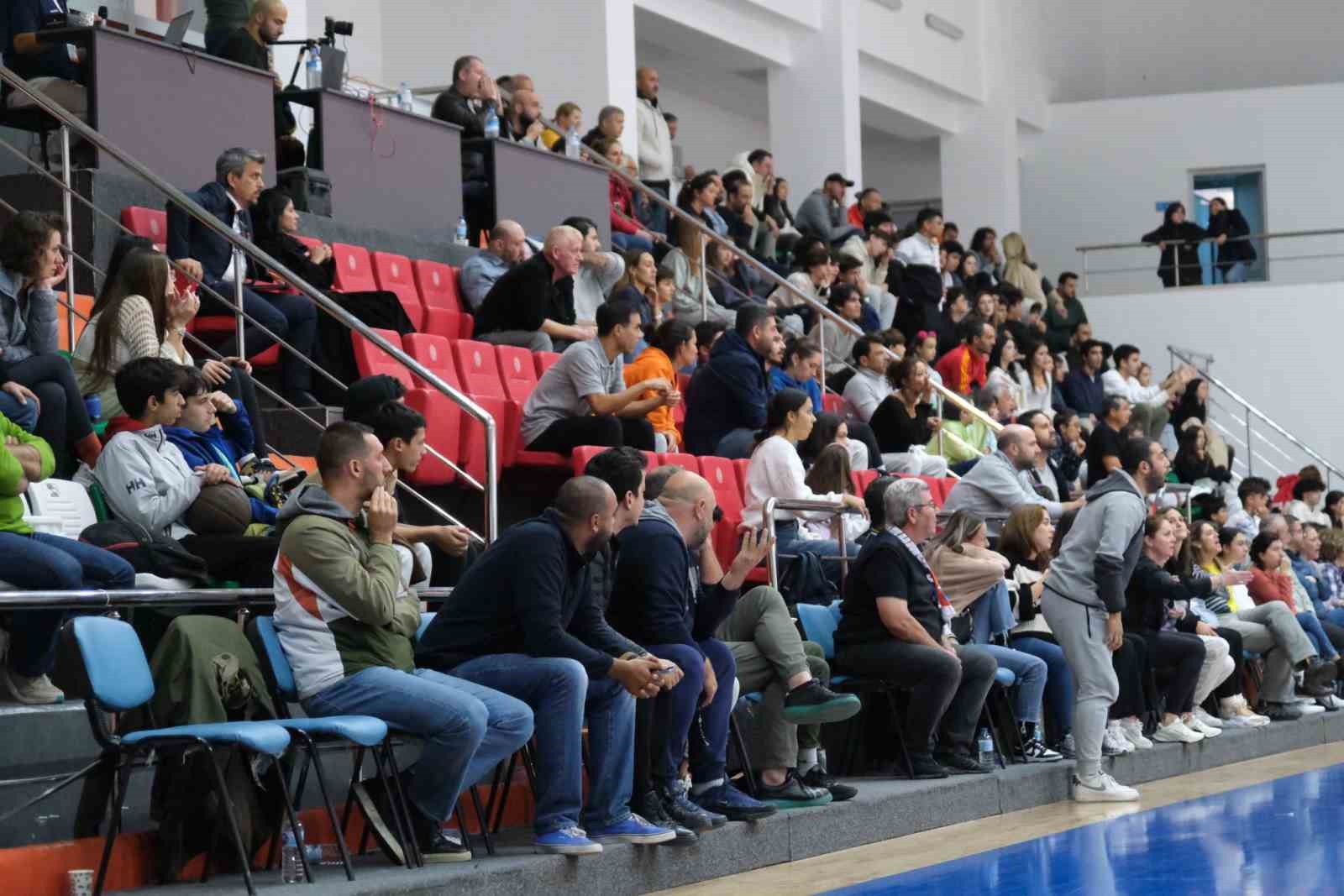 Çağdaş Bodrum’un gençleri Tofaş ile karşılaştı