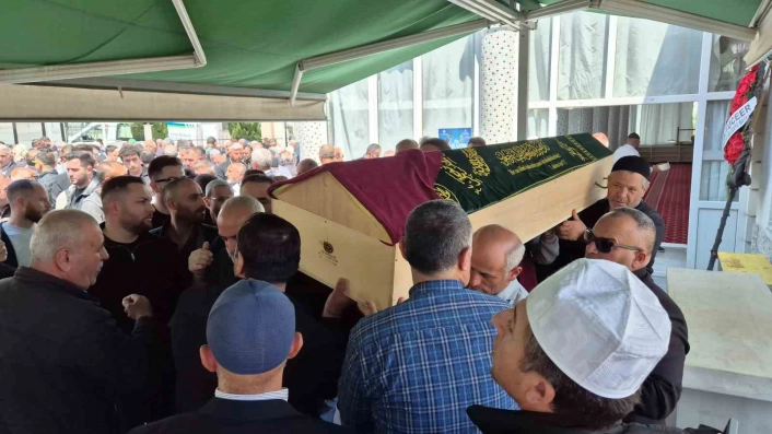 Çanakkale kazasında ölen 2 kadın Tekirdağda toprağa verildi
