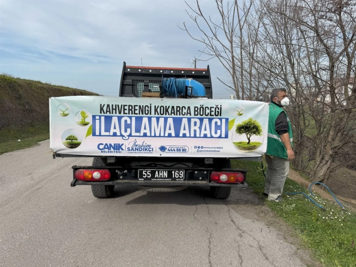 Canikte 30 mahallede bin 487 alan ilaçlandı

