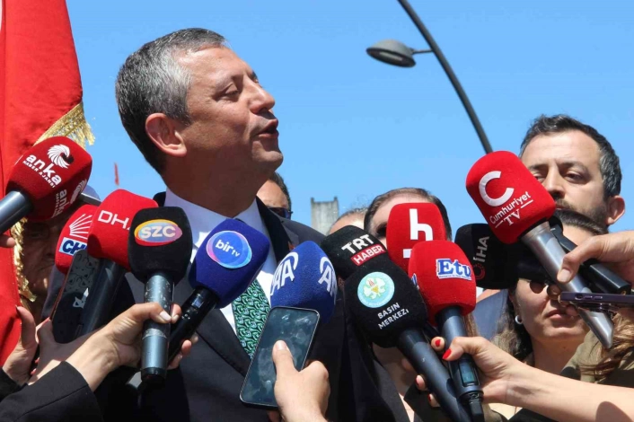 CHP Genel Başkanı Özel, Somadaki anma programına katıldı