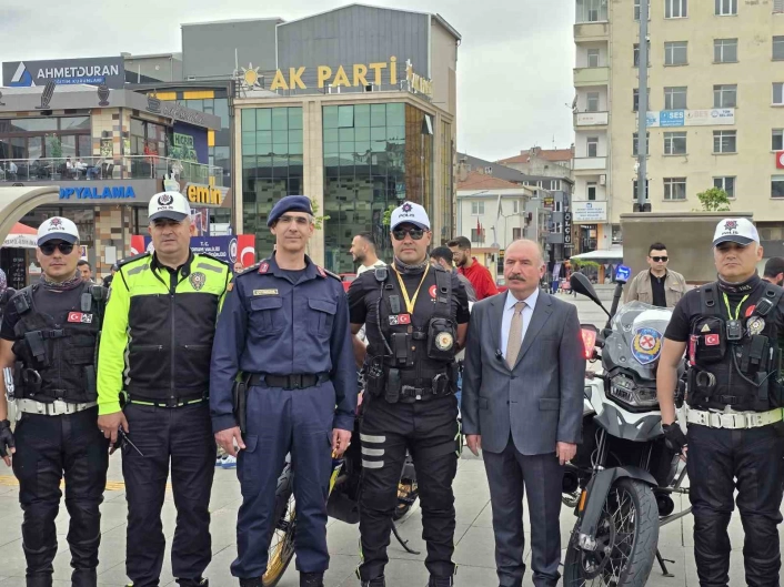 Çorumda Trafik Haftasında farkındalık oluşturan etkinlik
