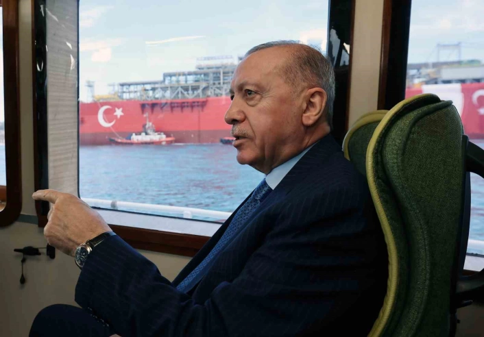 Cumhurbaşkanı Erdoğan Osman Gazi platformunun kaptanı ile konuştu
