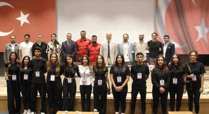 DPÜde kök hücre ve kan bağışı konferansı
