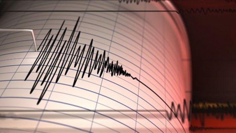 Ege'de korkutan deprem