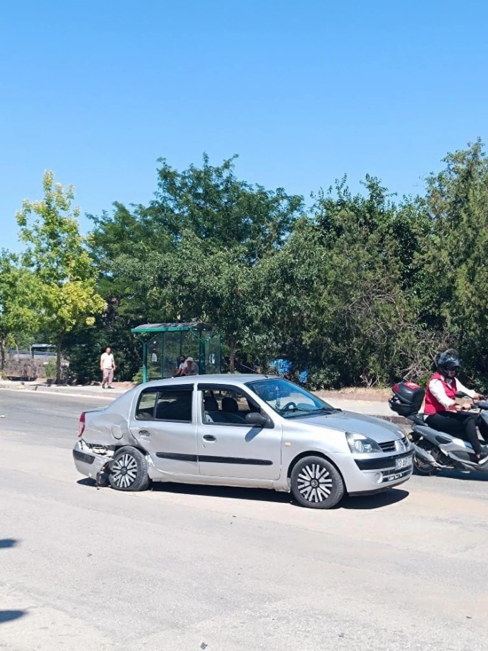 Elazığda trafik kazası: 3 yaralı
