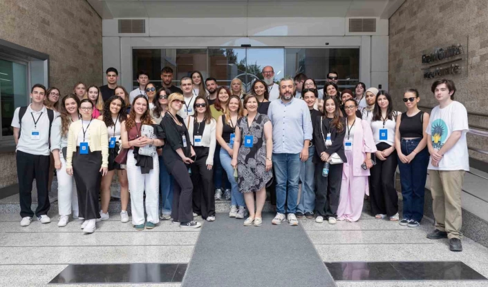 Erasmus öğrencileri İzmirde buluştu
