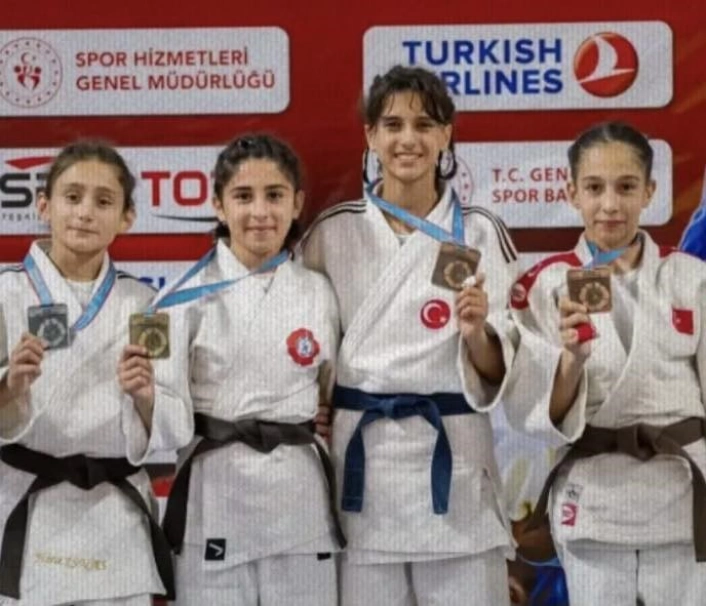 Ervadan büyük başarı
