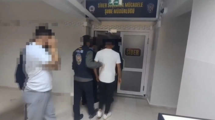 Erzincanda siber suç operasyonunda 9 şüpheli yakalandı
