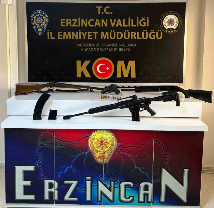 Erzincanda silah operasyonu; 2 kişi yakalandı
