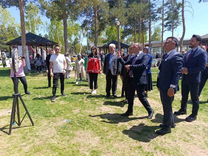 Erzurumda aile festivali renkli görüntülere sahne oldu
