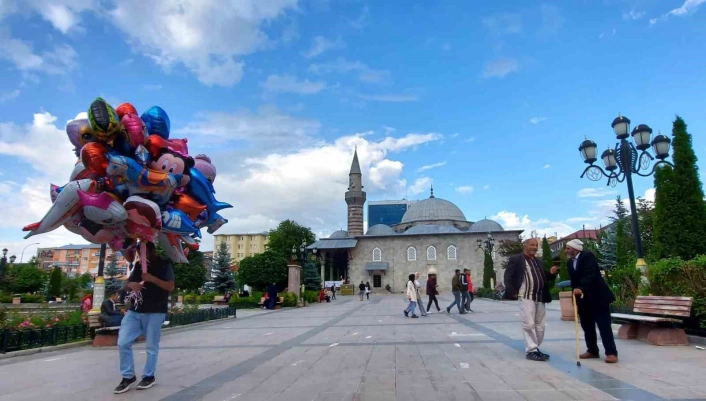 Erzurumda genç nüfus ülke ortalamasının üzerinde
