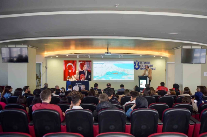 Esenyurt Belediyesinden üniversite öğrencilerine afet bilinci eğitimi
