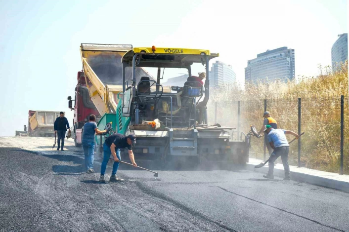 Esenyurtun yolları yenileniyor
