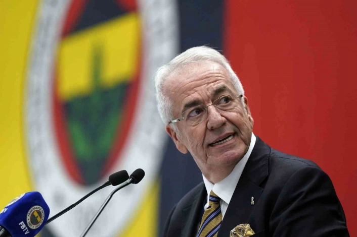 Fenerbahçede Erol Bilecik, görevinden istifa etti

