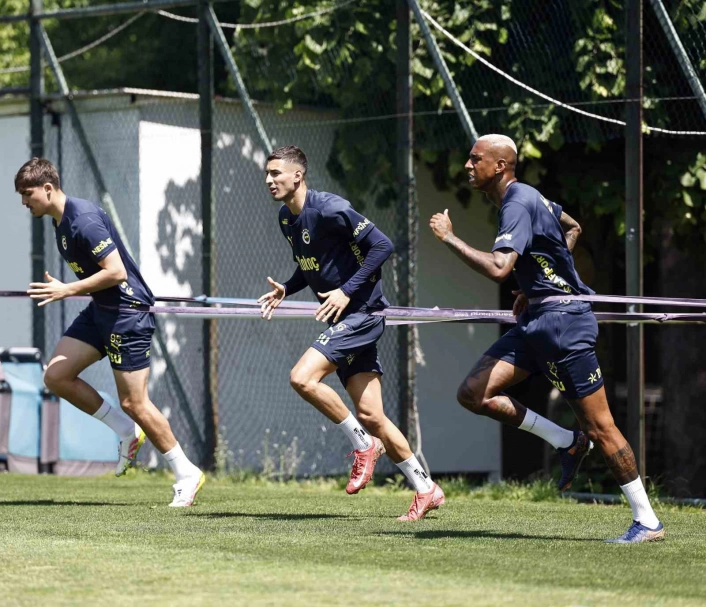 Fenerbahçede Hatayspor maçı hazırlıkları devam etti

