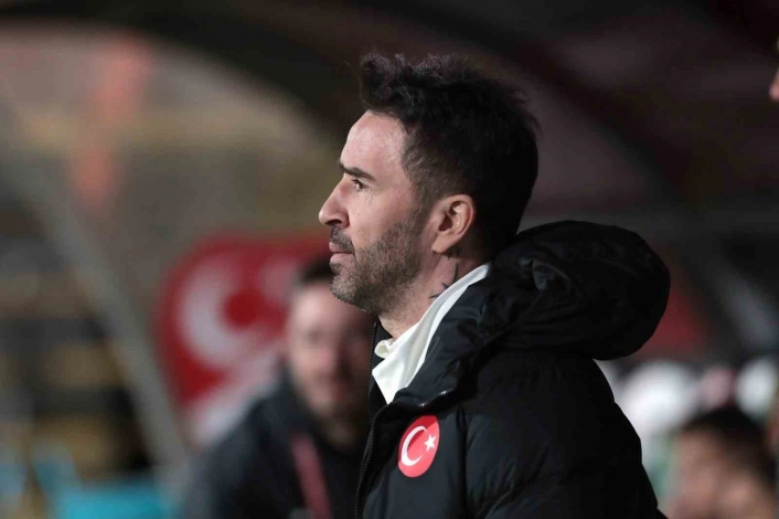 Gökhan Gönül, Ümit Milli Takım Teknik Direktörlüğü görevinden ayrıldı

