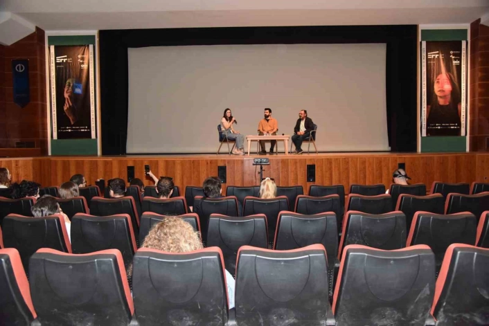 Hakkı filmi seyirciyle buluştu
