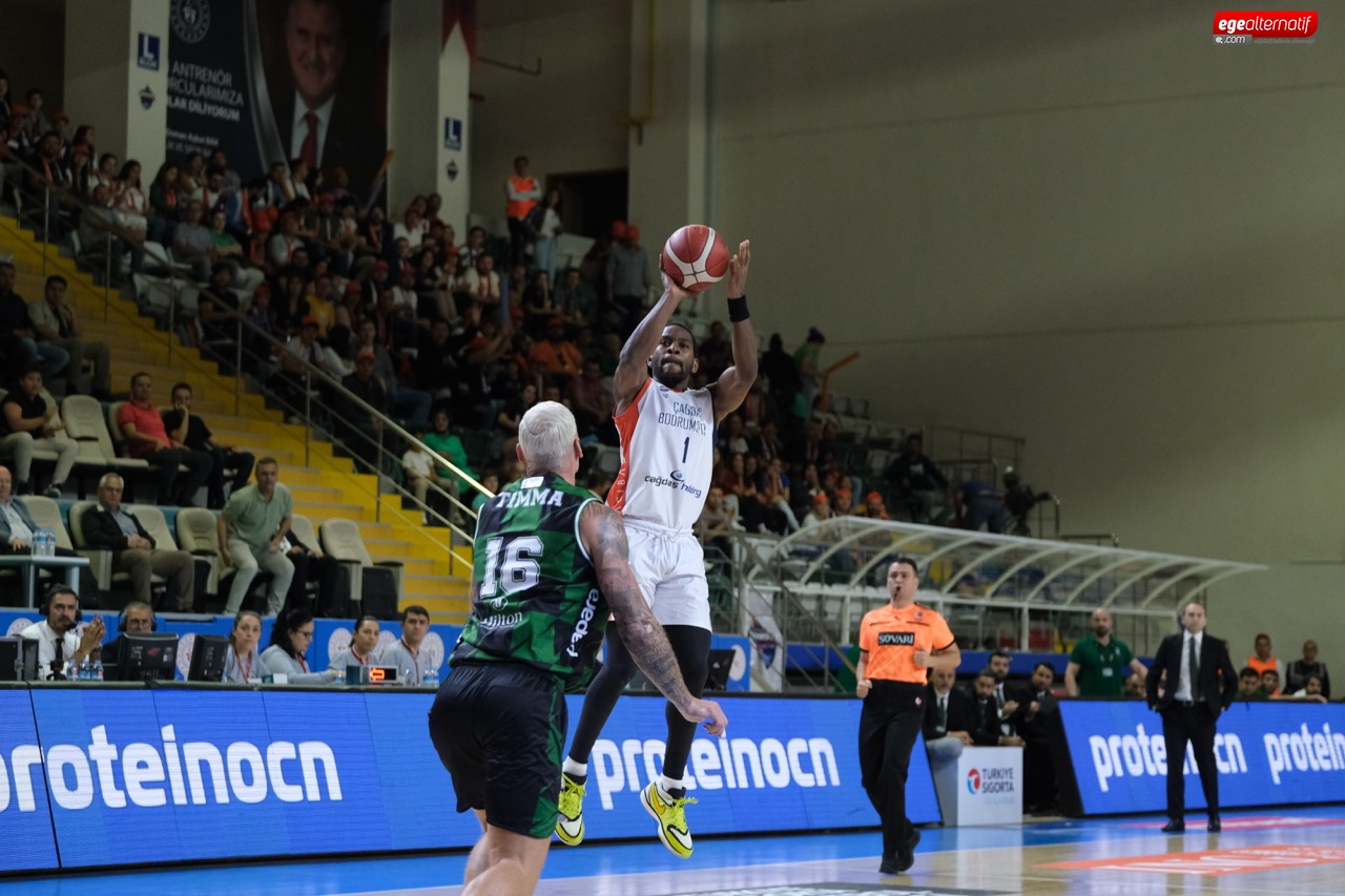 İlk galibiyetleri aldılar 