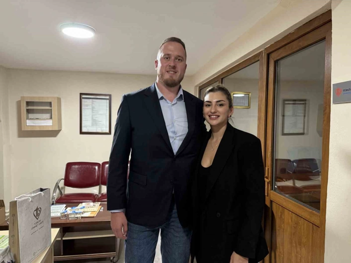 İngiliz Simon, sevdiği kadın için müslüman oldu: Yeni adı Sinan

