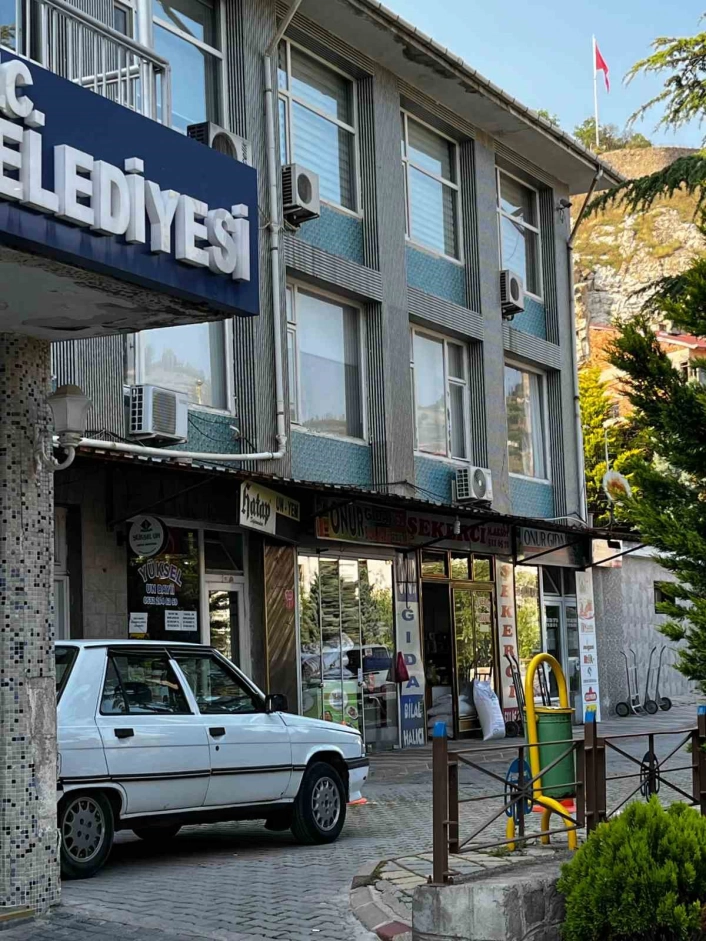 İskilipte esnaf kavgası: 2 yaralı

