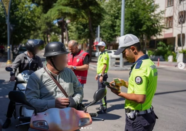Ispartada motosiklet denetiminde 137 sürücüye ceza
