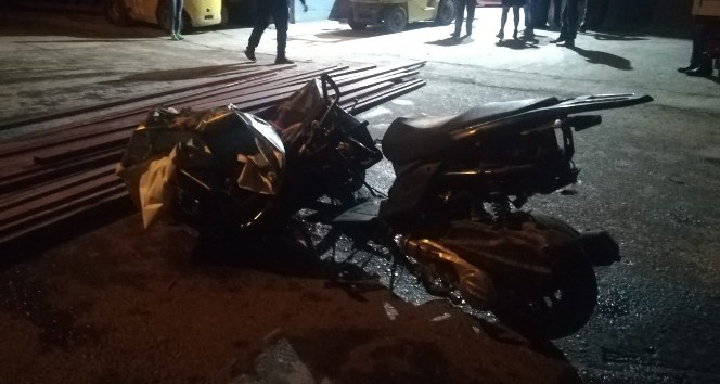 İzmir'de akıl almaz kaza: Ölü ve yaralı var