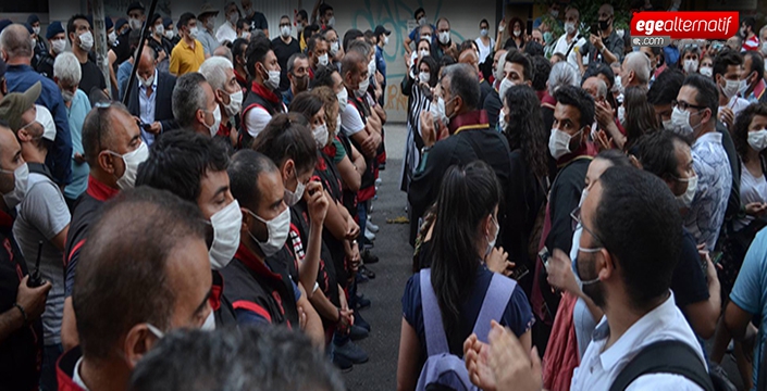 İzmir’de Baro eylemine polisten TOMA’lı müdahale!