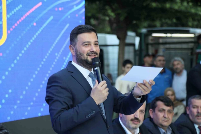 Kağıthanede vatandaş sordu Başkan Öztekin cevapladı

