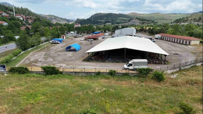 Karabük Belediyesinden kurban satış noktası ve ücretsiz servis duyurusu

