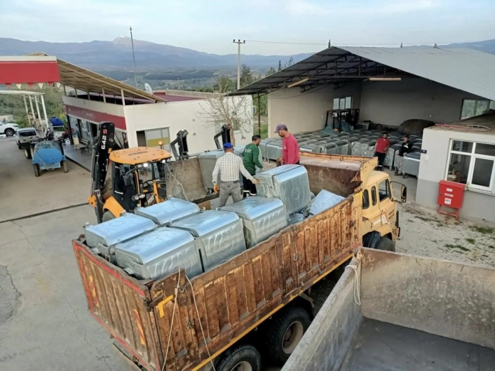 Karacasuda çöp konteyneri uyarısı
