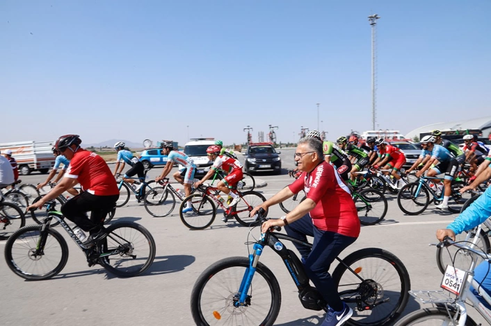Kayseri Büyükşehir; bisiklet ulaşımına 100 milyon TLnin üzerinde yatırım yaptı
