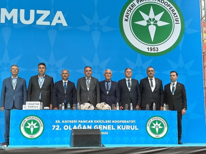 Kayseri Pancar Ekicileri Kooperatifinde Akay güven tazeledi
