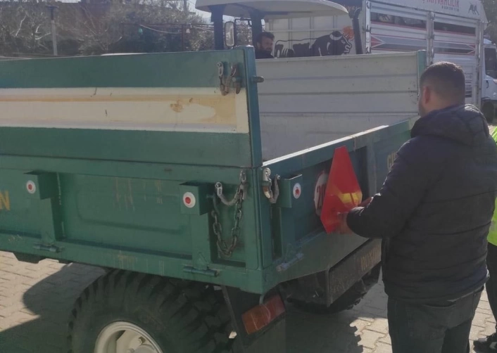 Kazalara karşı reflektör uyarısı
