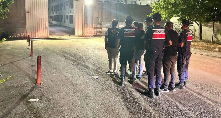 Kırklarelinde aranması olan 42 şüpheli yakalandı
