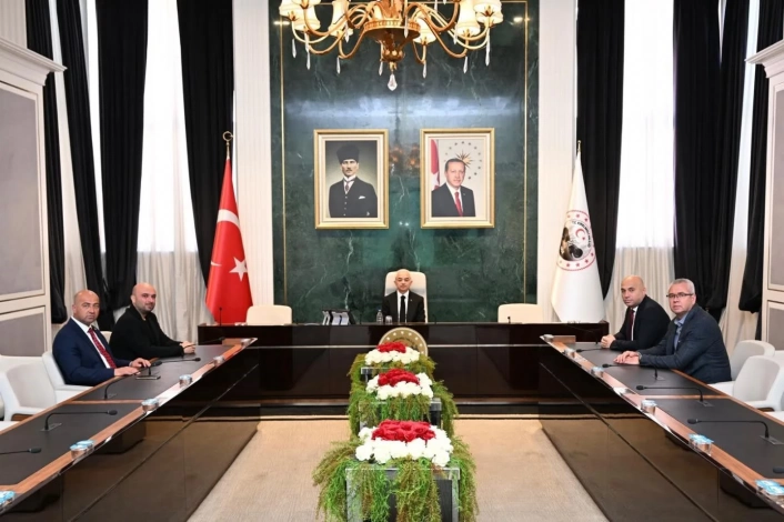 Kırklarelinde Kavaklı Tarıma Dayalı Süt İhtisas OSB yönetim kurulu toplantısı yapıldı
