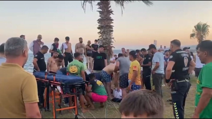 Kızkalesinde paraşüt kazası: 2 yaralı
