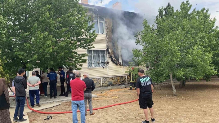 Kuluda müstakil evde yangın

