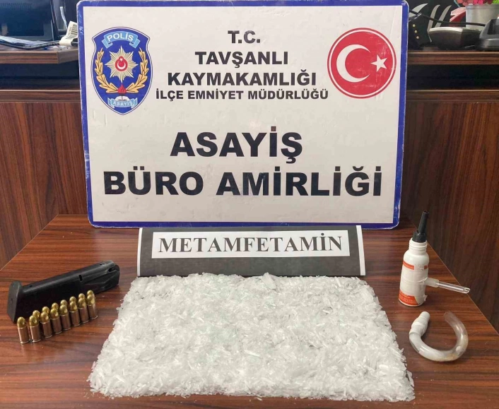 Kütahya polisi uyuşturucu sevkiyatına 