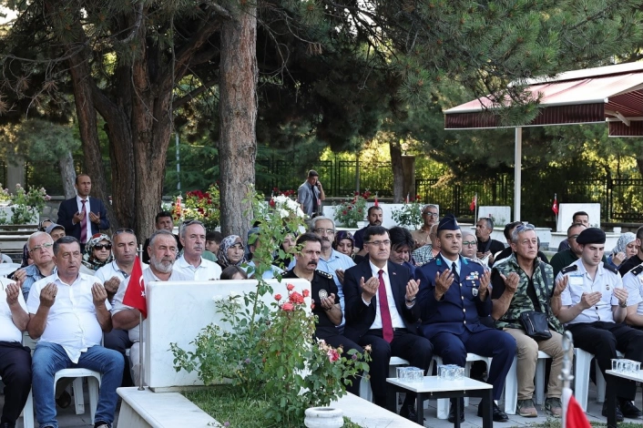 Kütahyada şehitler için Kuran-ı Kerim Tilaveti ve Mevlüt programı

