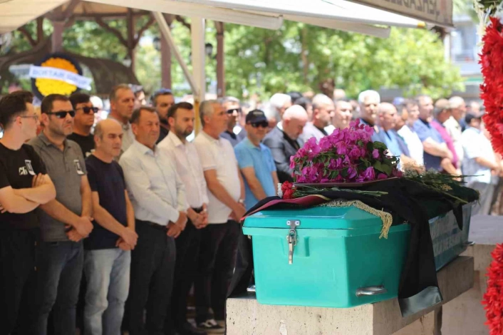 Manisada hukuk camiası yasta
