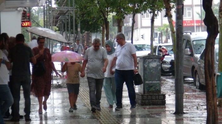 Manisaya kuvvetli yağış ile birlikte çamur uyarısı
