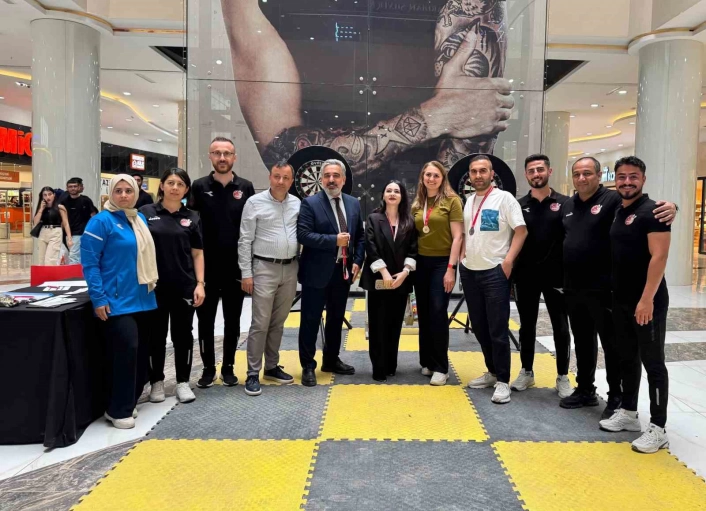Mardian Mallda 19 Mayıs coşkusu sürüyor
