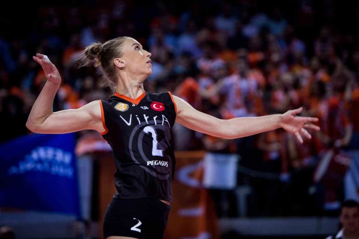 Meliha Diken, Eczacıbaşı Dynavite döndü
