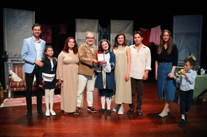Menteşe Belediye Tiyatrosundan uluslararası festivalde İngilizce oyun