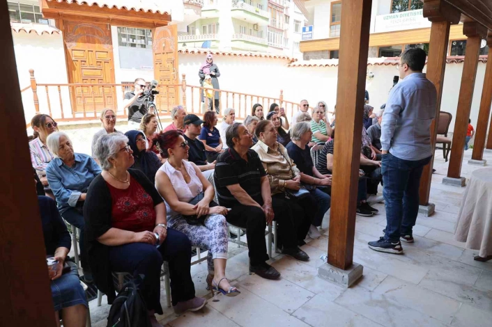 Merkezefendi Belediyesi sağlıklı yaş almada ve hareketliliğin önemini anlattı
