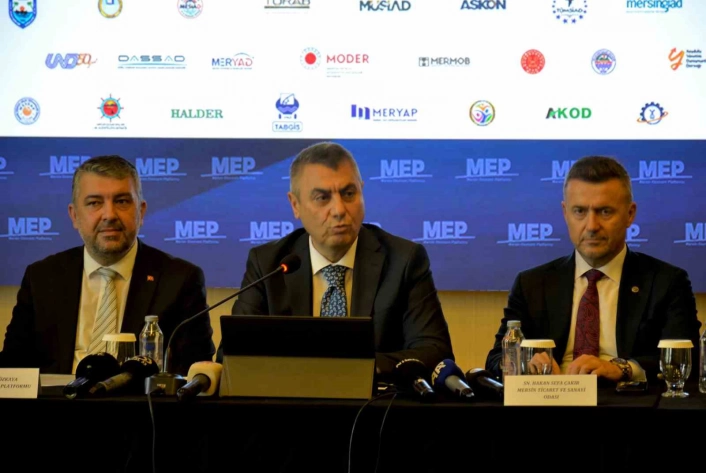 Mersin Valisi Atilla Toros: 