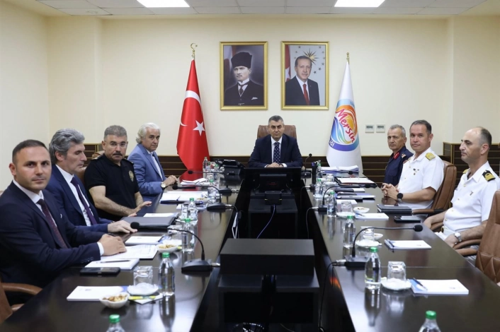 Mersinde son bir haftada bin 445 araç trafikten men edildi
