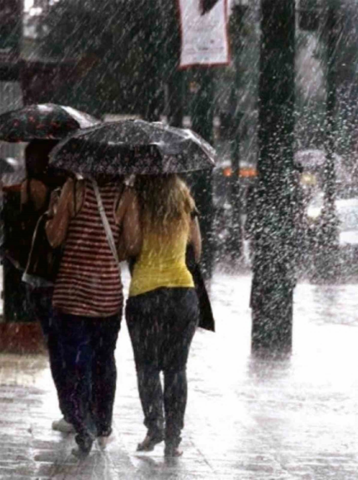 Muğla'ya Kuvvetli Sağanak ve Fırtına Uyarısı