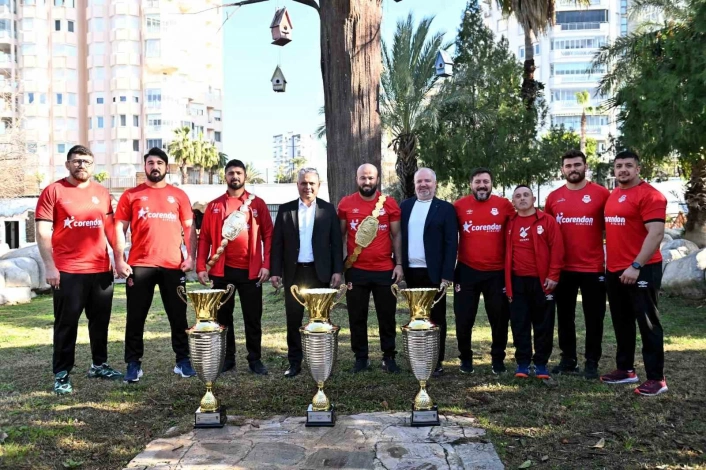Muratpaşa Spor Kulübünde görev dağılımı yapıldı
